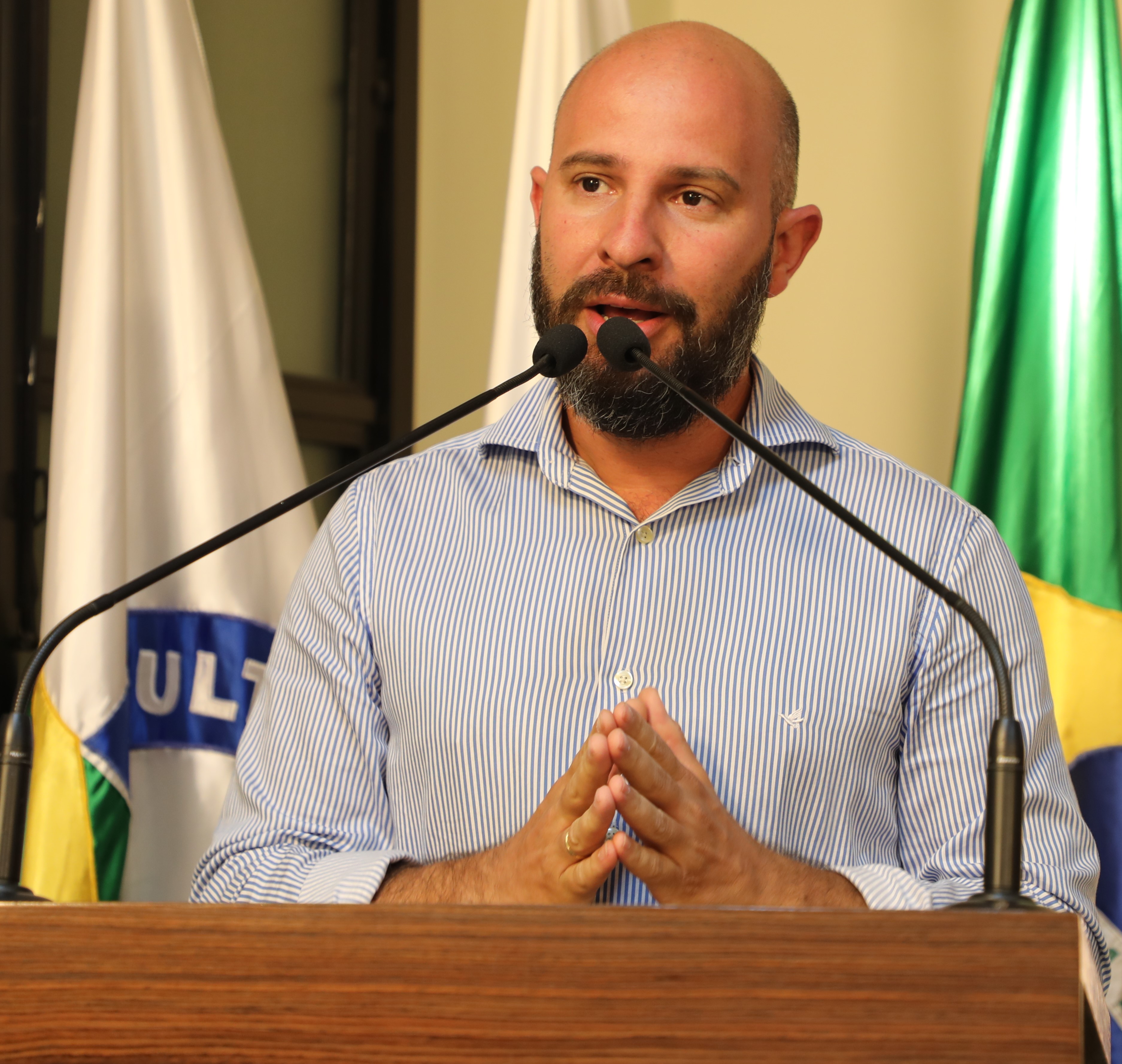 Vereador Cristiano Gonçalves (Moto Link) (Solidariedade) Secretário da Mesa Diretora Presidente da Comissão de Trânsito e Mobilidade Urbana