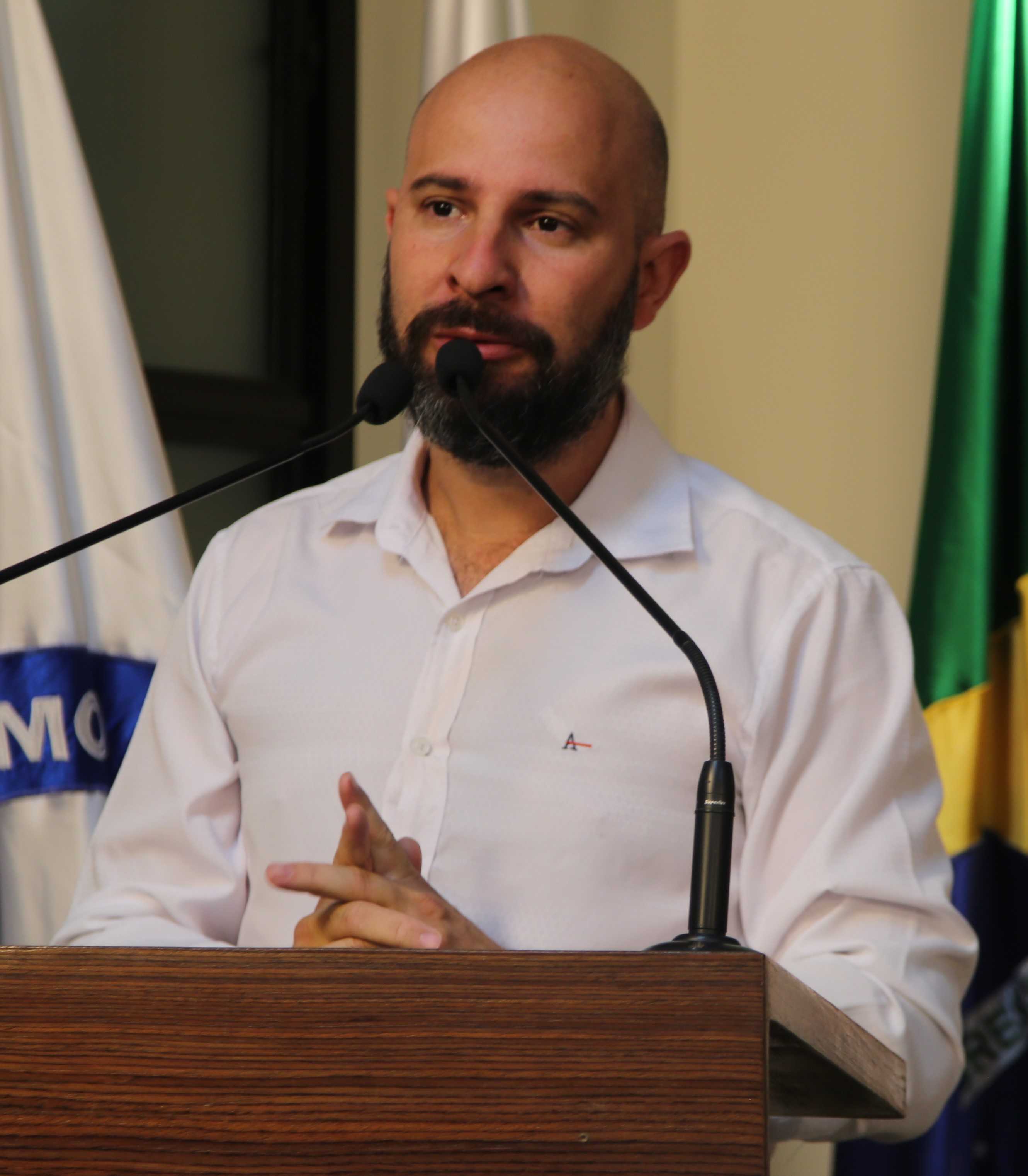 Vereador Cristiano Gonçalves (Moto Link) (Solidariedade) Secretário da Mesa Diretora Presidente da Comissão de Trânsito e Mobilidade Urbana