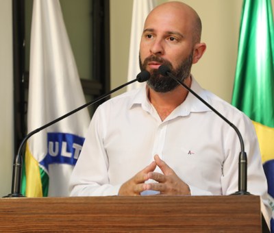 Vereador Cristiano Gonçalves (Moto Link) (Solidariedade) Secretário da Mesa Diretora Presidente da Comissão de Trânsito e Mobilidade Urbana