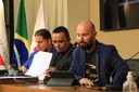 Mesa Diretora Ao centro, o vereador Robson Souza (PSB), presidente; à esquerda, o vereador Sérgio Marota (PP), vice-presidente; e à direita o Vereador Cristiano Gonçalves (Moto Link) (SD), secretário da Mesa