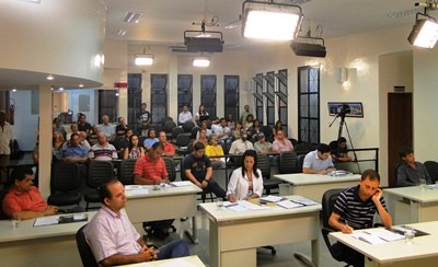 14/02/2012 - Projeto: Câmara vota subsídio dos Vereadores